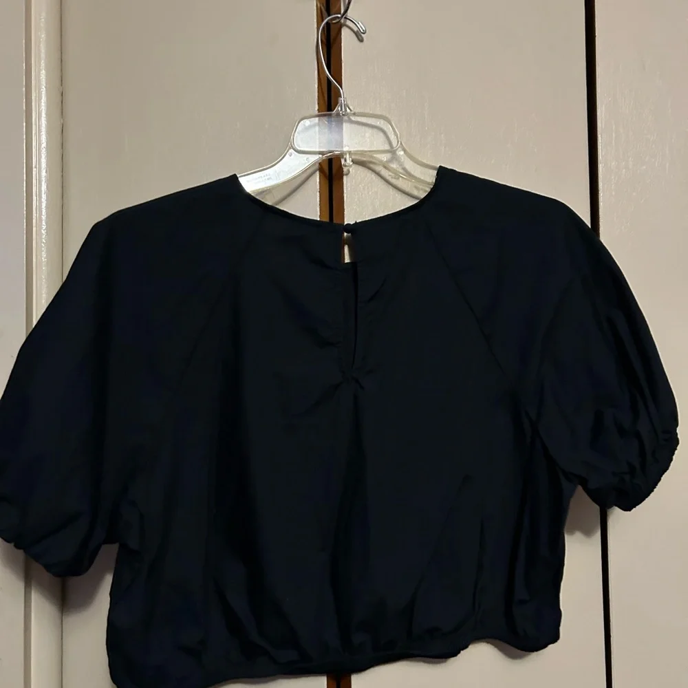 A New Day Black Boxy Crop Blouse - Picture 3 of 5